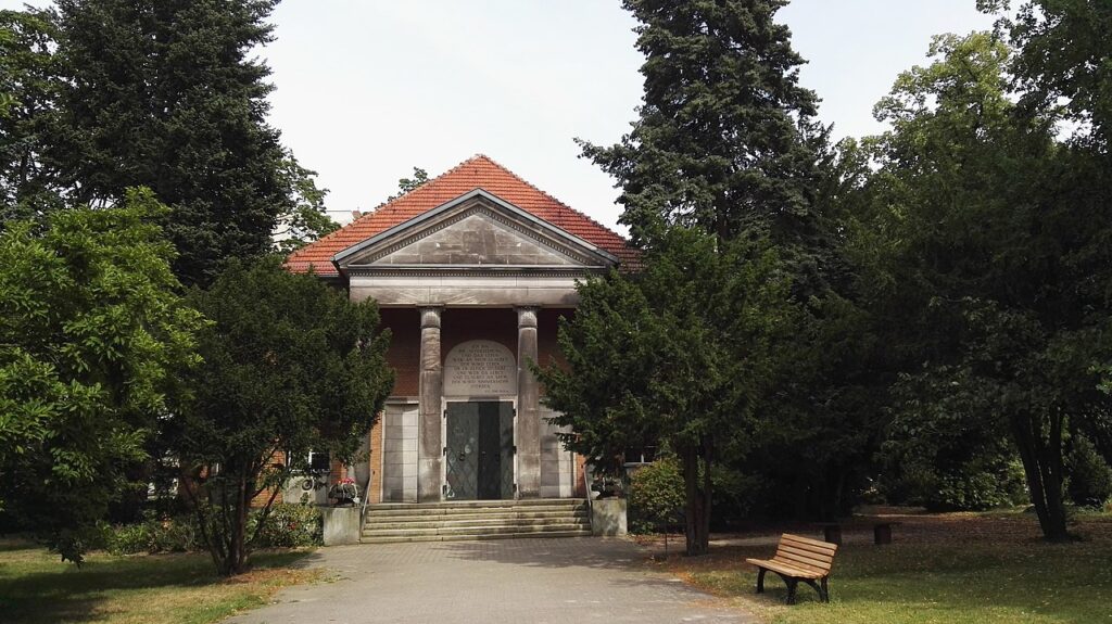 luisenstadt churchyard